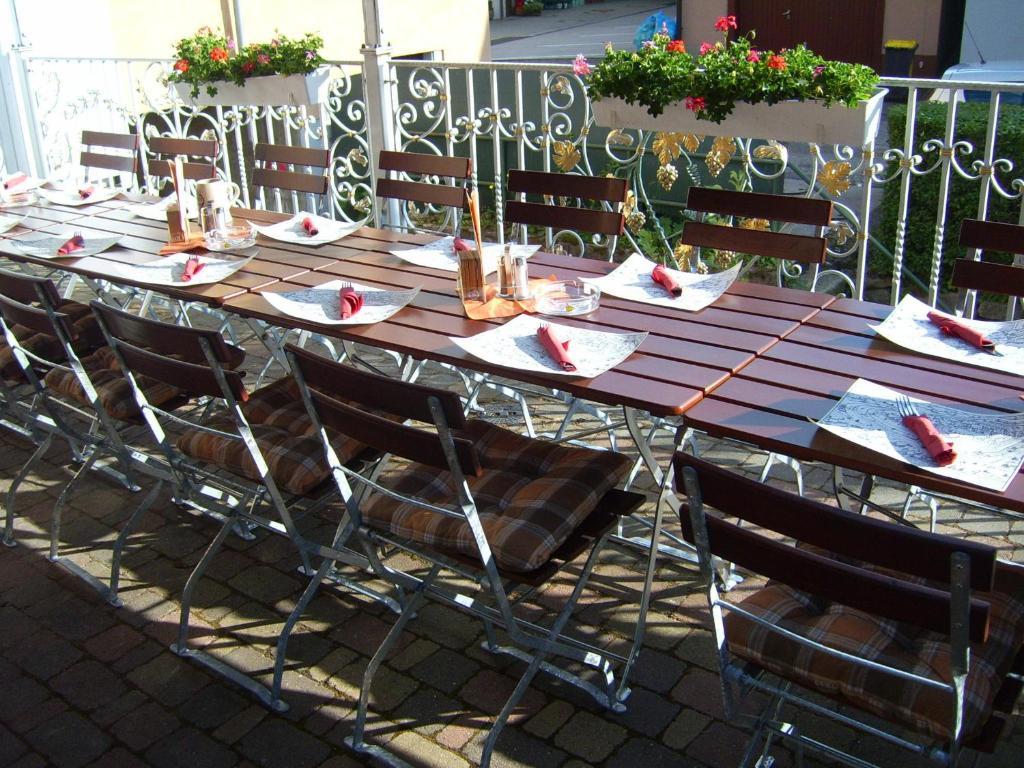 Gasthaus Hirsch Hotel Baden-Baden Ngoại thất bức ảnh
